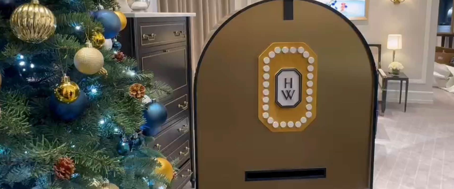 HARRY WINSTON 圣诞节拍照装置